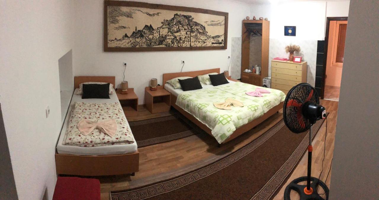 Prenociste Gany Otel Jajce Dış mekan fotoğraf
